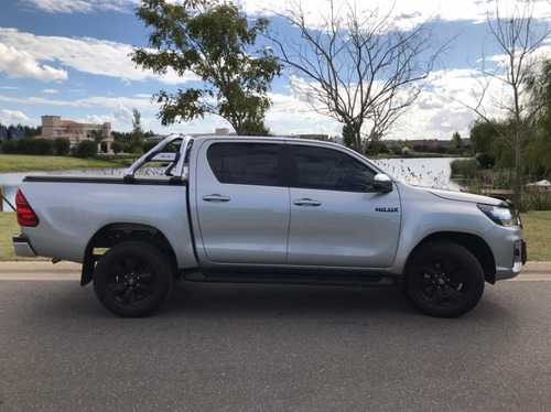Toyota Hilux Srv 4x2