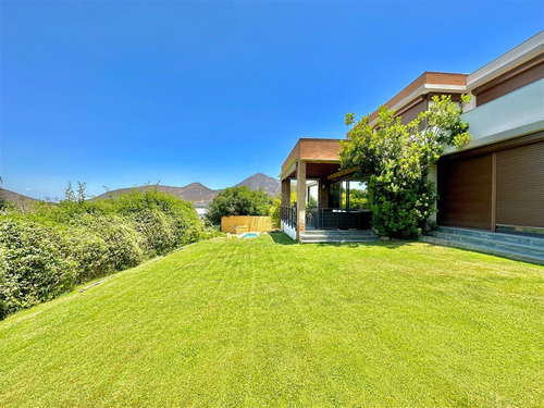 En Condominio: Los Trapenses / Monte Tabor