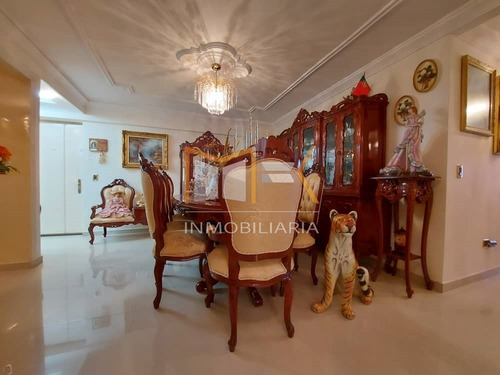 Imagen 6 de 14 de Apartamento En Zona Exclusiva De Carrizal, Urb Llano Alto / Mk Inmobiliaria Johnny C.