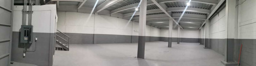 Imagen 5 de 11 de Bodega Con Oficinas Dentro De Parque A 200 Metros Del Metro