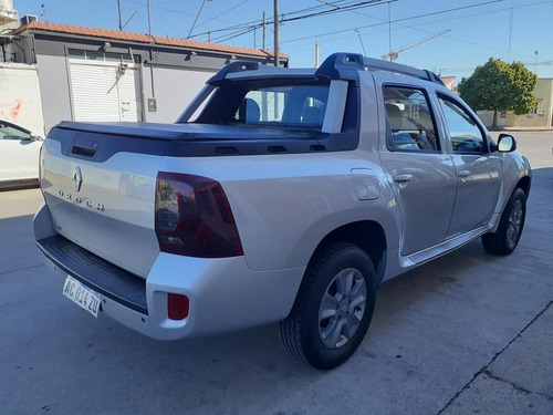 Renault Duster Oroch 2,0 Privilege
