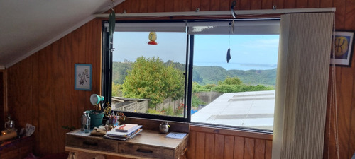 Casa Remodelada, Con Maravillosa Vista En Puerto Montt