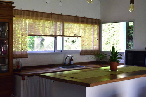 Casa En Venta Con Pileta En Barrio Ruta Del Sol