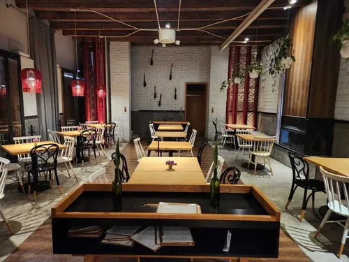 Casa Comercial En Renta Con Local Comercial