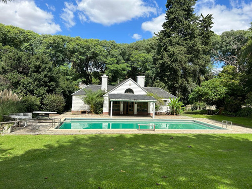Residencia De 6 Ambientes En Venta En Barranca De San Isidro