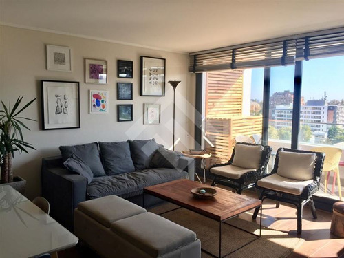 Departamento En Venta De 2 Dorm. 2 Baños En Providencia 