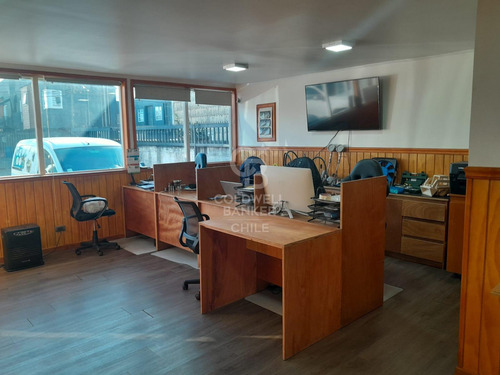 Bodega Con Oficinas. Patente Comercial Al Día.