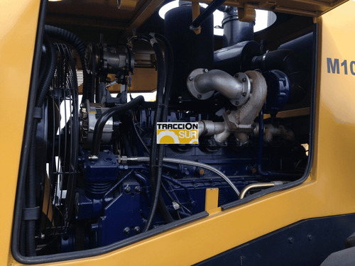 Imagen 4 de 18 de Michigan M100hd Balde 3 Mt3, 220hp, Aire Acondicionado Nueva