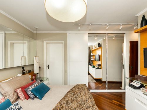 Apartamento Tipo Para Venda Com 3 Quartos, Sendo 1 Suíte, 136m²