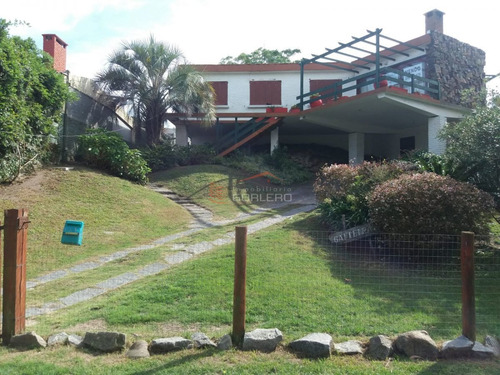 Imagen 2 de 14 de Casa A La Venta En Mansa A Poca Distancia De La Playa!, Zona Ideal Vivienda Permanente