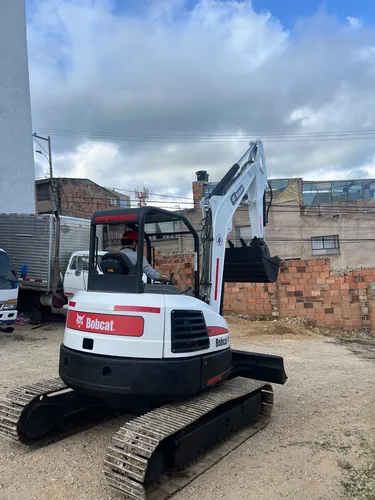 Retro Excavadora Bobcat E50