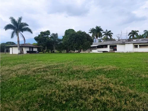 Lote En Venta 2 Hectáreas Urbanizable Vía Principal Pradera-palmira