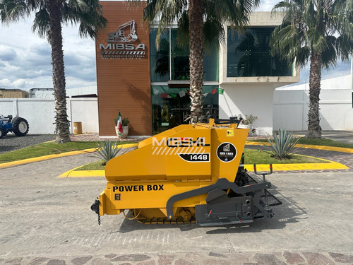 Pavimentadora Gehl 1448/voguele