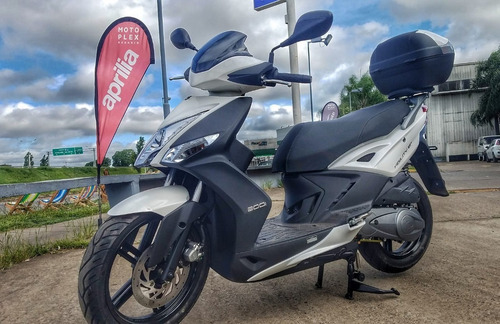 Imagen 1 de 9 de Kymco Agility 200