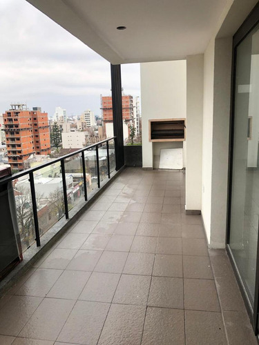 44 E/ 16 Y 17 - Duplex De 3 Dor