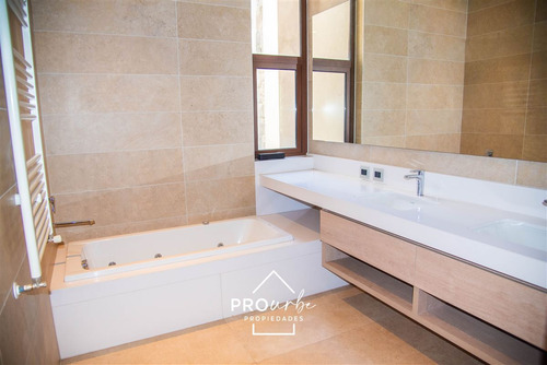 Departamento En Venta De 3 Dorm. En Las Condes