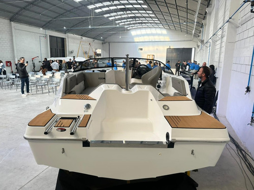 Piccini 170 + Mercury 115hp - Motor Haus S.a.