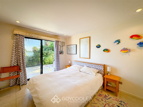 Casa En Venta De 4 Dorm. En Las Cabras