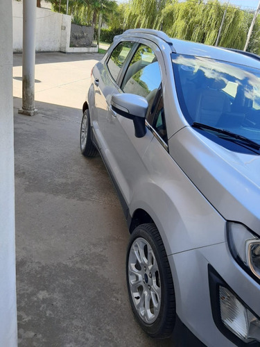 Ford Ecosport Titanium Plata C/gnc 5ta Gen 2018 105.000 Km