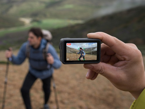Câmera cinza escuro padrão Dji Osmo Action 5 Pro
