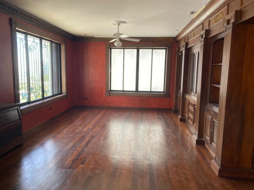 Apartamento En Venta 2 Habs En La Esperilla