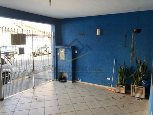Imagem 2 de 7 de Casa Com Excelente Localização, Do Lado Do Shopping De Suzano!! - Ca00020 - 68083052