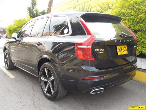 Imagen 4 de 25 de Volvo Xc90 2.0 Awd T6 R-desing