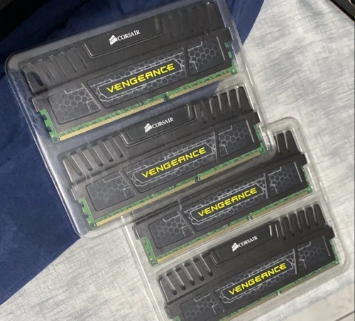 1 Pente Memória Ddr3 Corsair Vengeance 1866mhz 8gb (1x8gb)