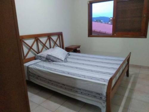 Oportunidade! Casa Alto Padrão Com Piscina E 3 Quartos.