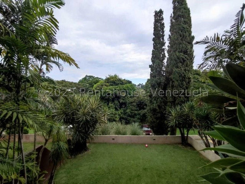 Apartamento En Venta En La Lagunita Country Club Lj 13388
