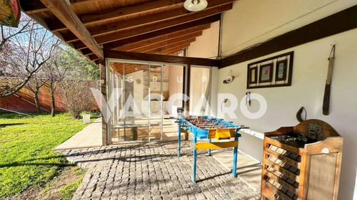 Casa En Venta, 4 Ambientes En Parque Leloir