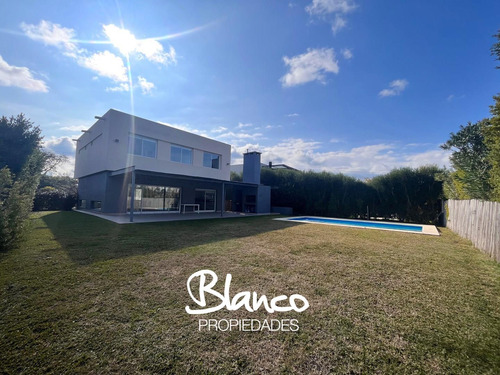 Casa En Venta En Los Lagos, Nordelta, Tigre