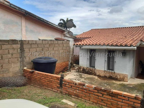 Juan Carlos González. Renta House Carabobo Vende Casa Las Morochas 1 San Diego Mls #25-15801 Rah/jcg.