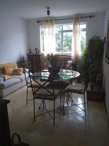 Imagem 1 de 15 de Apartamento A Venda Com 2 Quartos No Bairro Coqueiros Em Florianopolis - V-80984