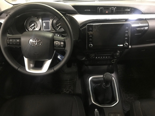 Toyota Hilux 4x4 Cd Sr 2,8 Tdi 204 Hp Caja Manual Entrega Ya