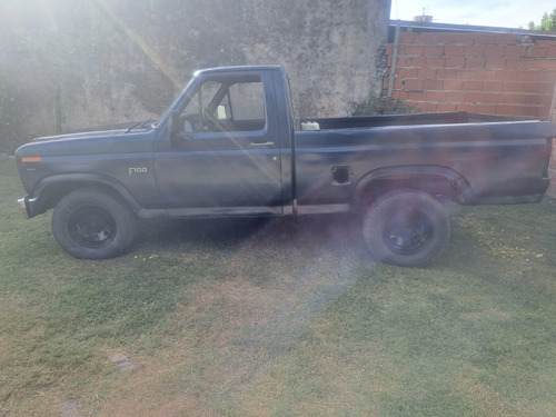 Ford F-100 3.6 Lujo