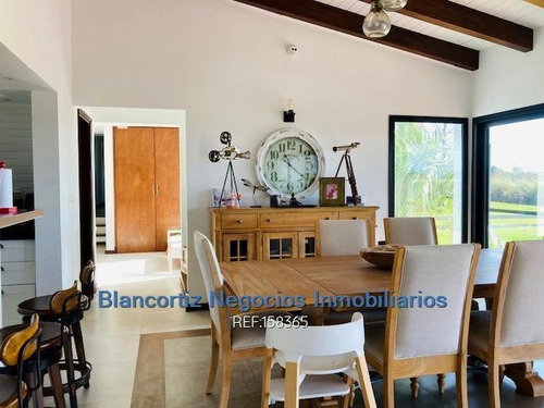 Imagen 8 de 30 de Se Vende Casa En Laguna De Los Cisnes Punta Del Este