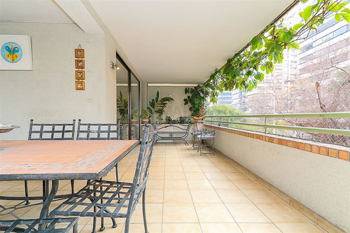 Departamento En Venta De 3 Dorm. En Las Condes