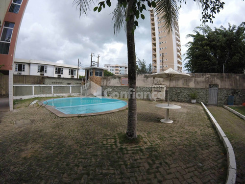 Imagem 5 de 25 de Apartamento À Venda No Bairro Jacarecanga - Fortaleza/ce - 106