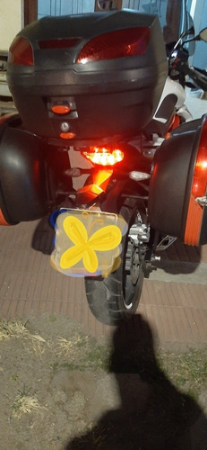 Imagen 6 de 19 de Benelli Tnt 300cc.