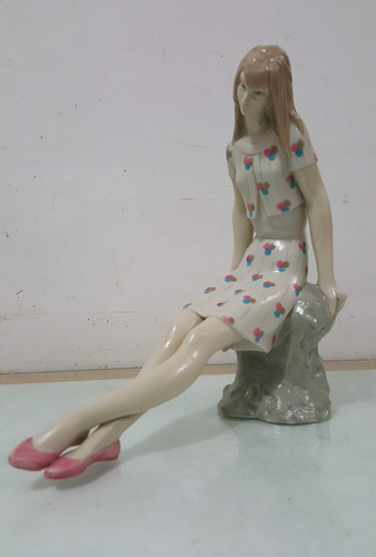 Figura Porcelana Española Nalda No Lladró Sello Grande Mujer (Usado)