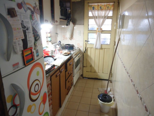 Imagen 6 de 9 de Duplex En Venta En Ituzaingo Sur