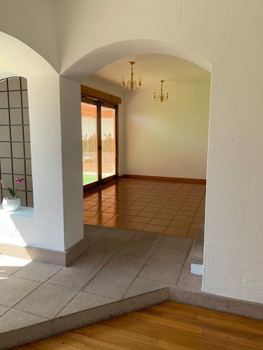 Casa En Condominio En Venta En Olivar De Los Padres!!