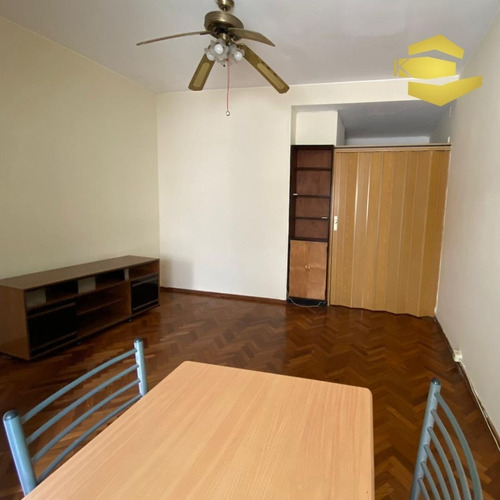 Imagen 2 de 14 de Alquiler Apartamento 1 Dormitorio Semi Amoblado, Centro Montevideo Fi