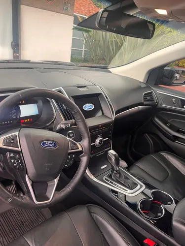 Ford Edge 2.0 Titanium