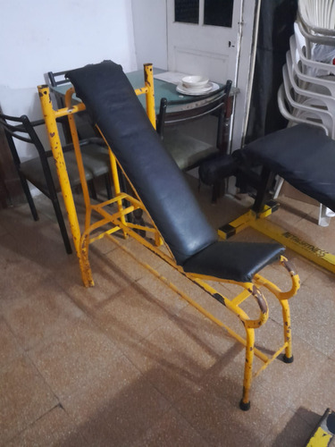 Dos Máquinas De Gimnasio Usadas. Ver Fotos. Amarillo Negro (Usado)