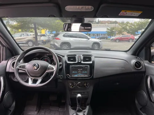 Renault Stepway 1.6 Intense Automática