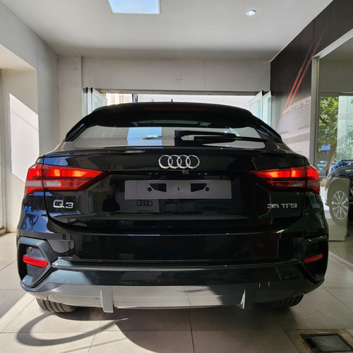 Audi Q3 Sportback 1.4 35tfsi Sportback 150 Cv