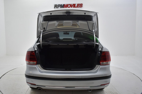 Volkswagen Polo Comfortline Tiptronic 2017 Rpm Moviles