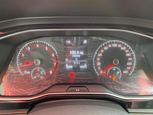 Imagen 12 de 14 de Volkswagen Jetta 2020 2.5 Trendline Mt